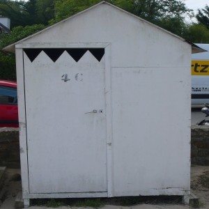 série photographique : cabane de plage au carré à port-manech