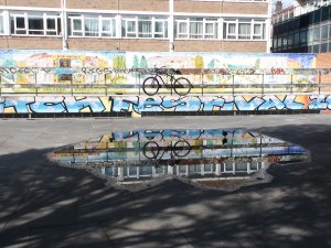 vélo et son reflet