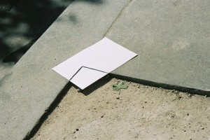 surlignage de rue : angle dégoudronné rue delescluzes à paris